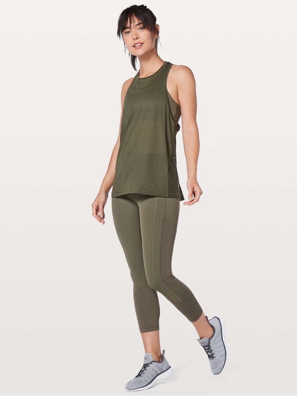 Lululemon /// Women’s Miles Ahead Tank Top - Striped Sage - Size 6 - Picture 4 of 9